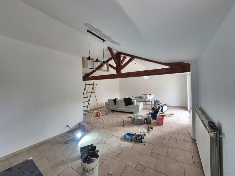 Isolation des murs intérieurs, Rousset (13), isolant mince multicouche, structure métallique, BA13