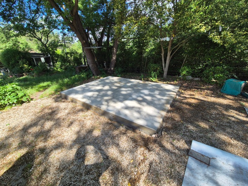 Réalisation d’une dalle pour abri de jardin – Fuveau (13) – dalle béton armé